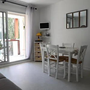 Appartement Le Clapotis - T2 A 100 M De La Avec Parking, Sarzeau